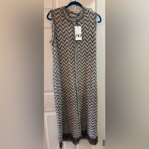 Zara Chevron Patterned Knit Dress